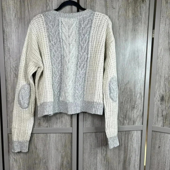 Sleeping On Snow Sweater Medium Cable Knit Elbow Patch Cream and Gray M - Picture 8 of 9